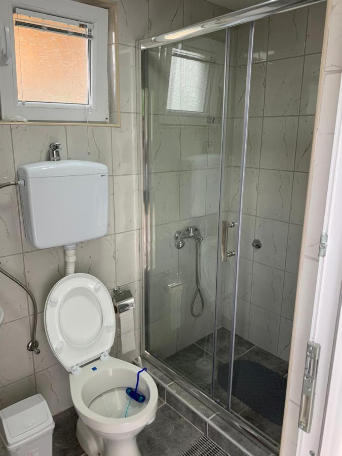 Boja Zalaska - Kameni Apartman Jagodina Ngoại thất bức ảnh