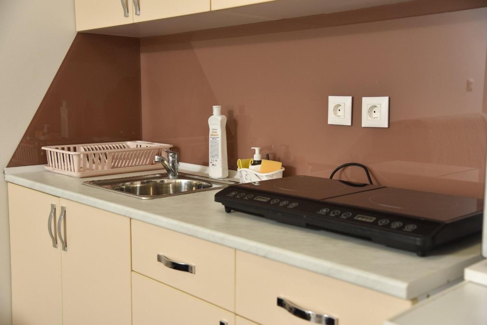 Boja Zalaska - Kameni Apartman Jagodina Ngoại thất bức ảnh